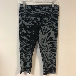 Nike Dri-Fit Capri Leggings